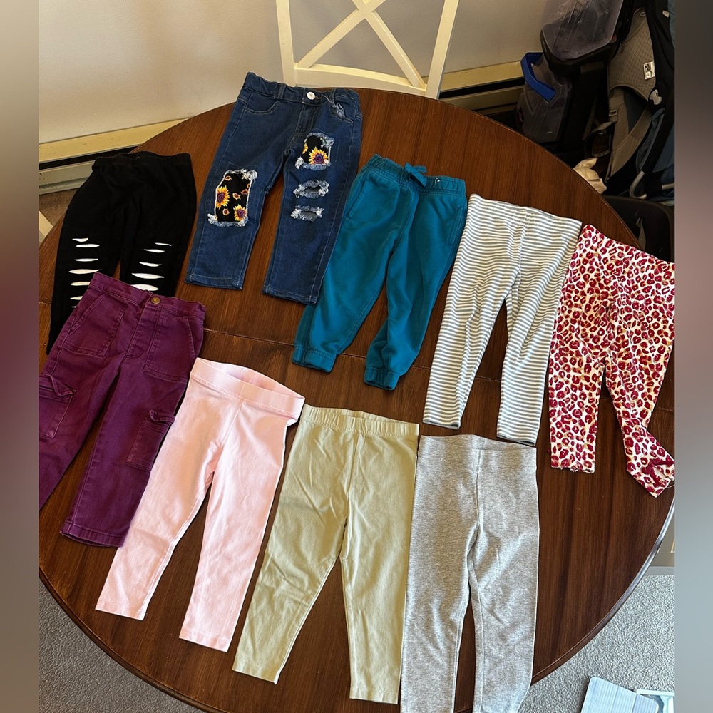 Bundle of Toddler Pants - Size 24 month/2T Pants